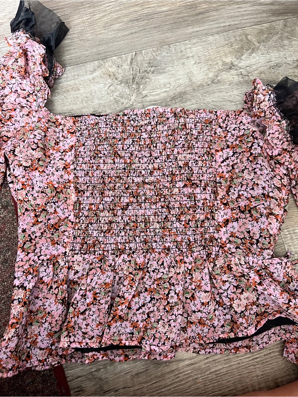 Astr Pink Floral Puff-Sleeve Smocked Peplum Blouse